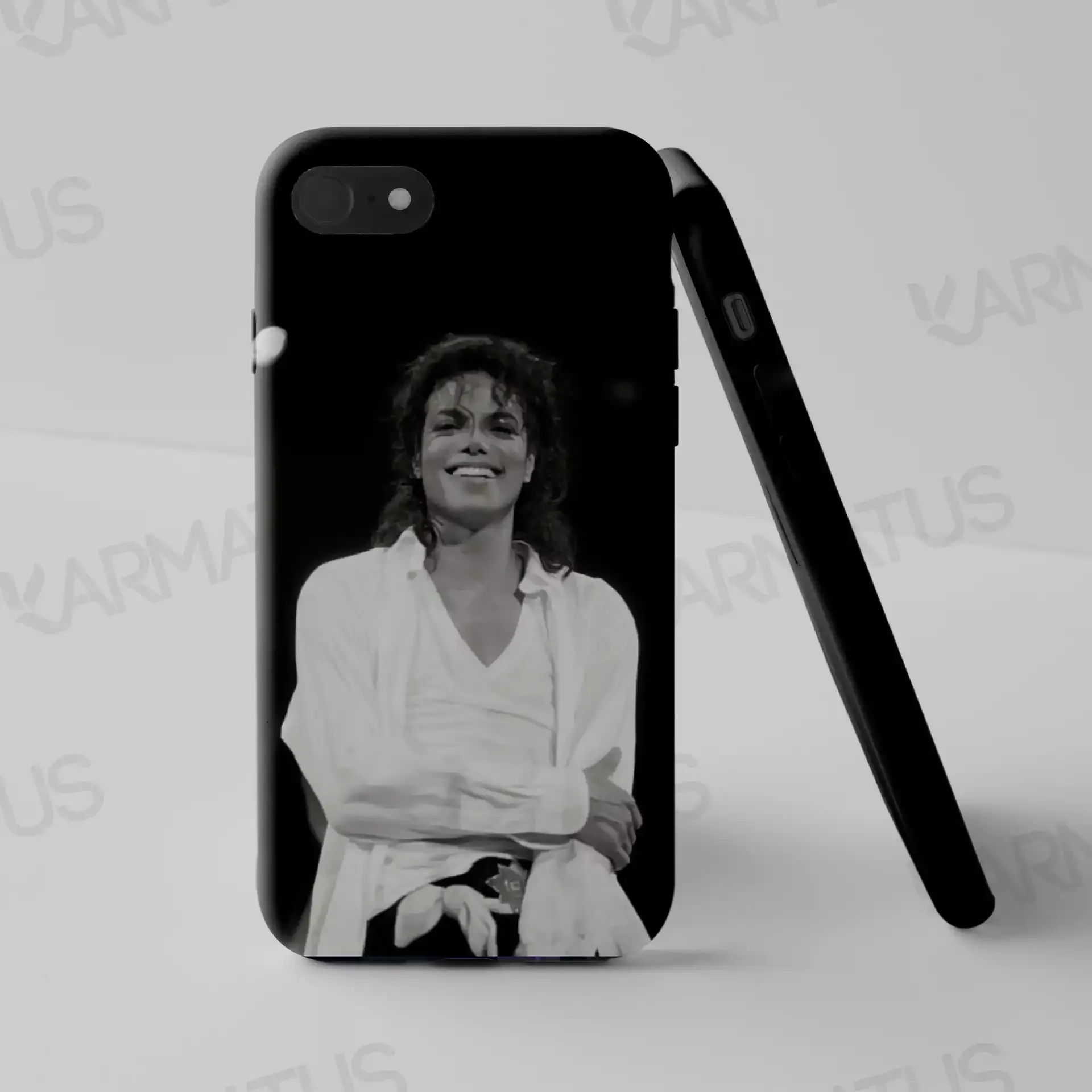 قاب موبایل مایکل جکسون | کالکشن Music مدل Mj-19 499,000&Nbsp;تومان &Ndash; کارماتوس قاب موبایل طرح مایکل جکسون Michael Jackson