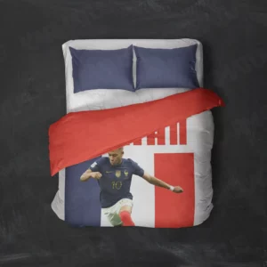 خرید روتختی طرح کیلیان امباپه Kylian Mbappe - کارماتوس (دکوراسیون, روتختی, روتختی فوتبال) از کرماتوس