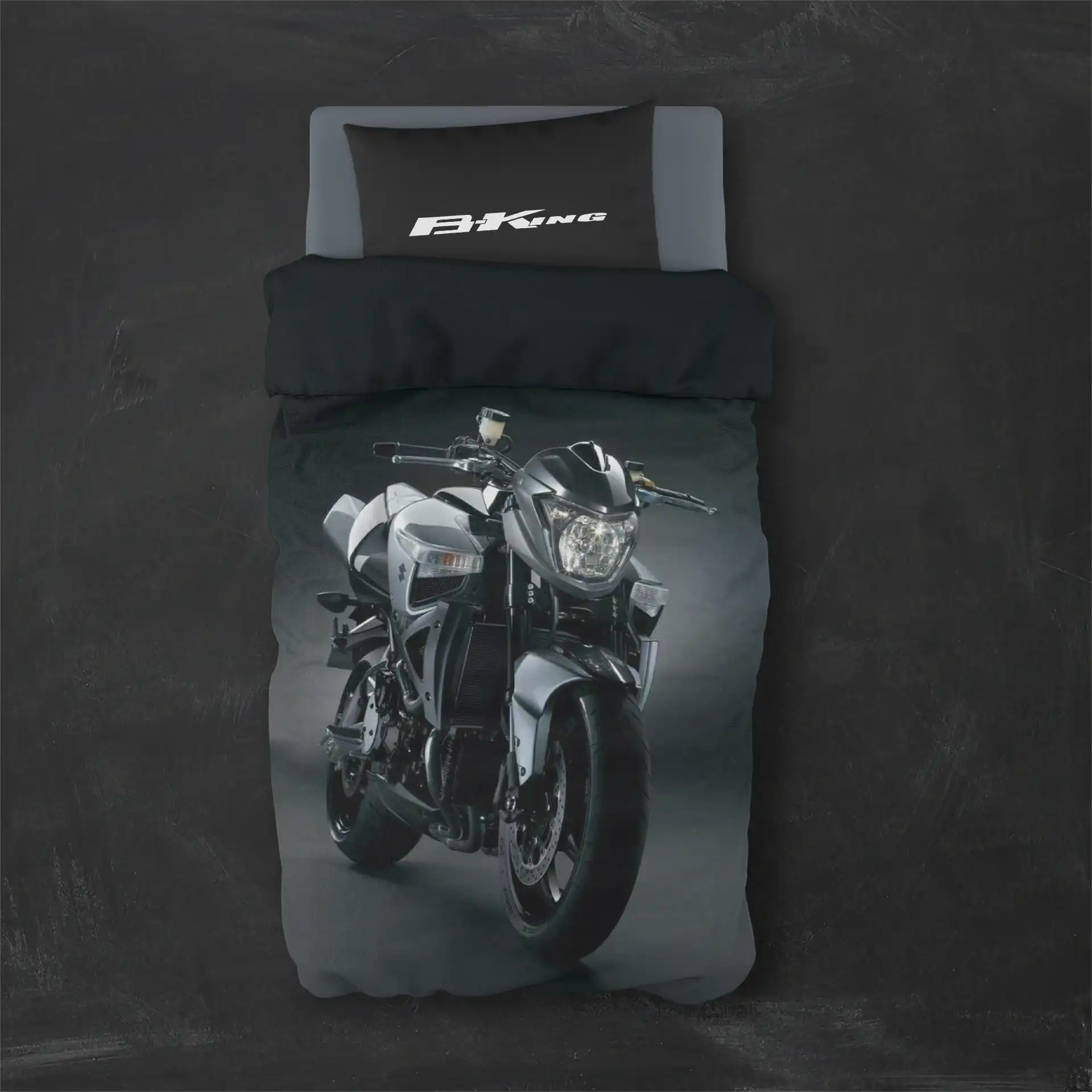 روتختی طرح سوزوکی Suzuki کد 5 5,900,000&Nbsp;تومان &Ndash; کارماتوس خرید روتختی طرح سوزوکی Suzuki یک و دو نفره - کارماتوس (دکوراسیون, روتختی, روتختی موتور سیکلت) از کرماتوس