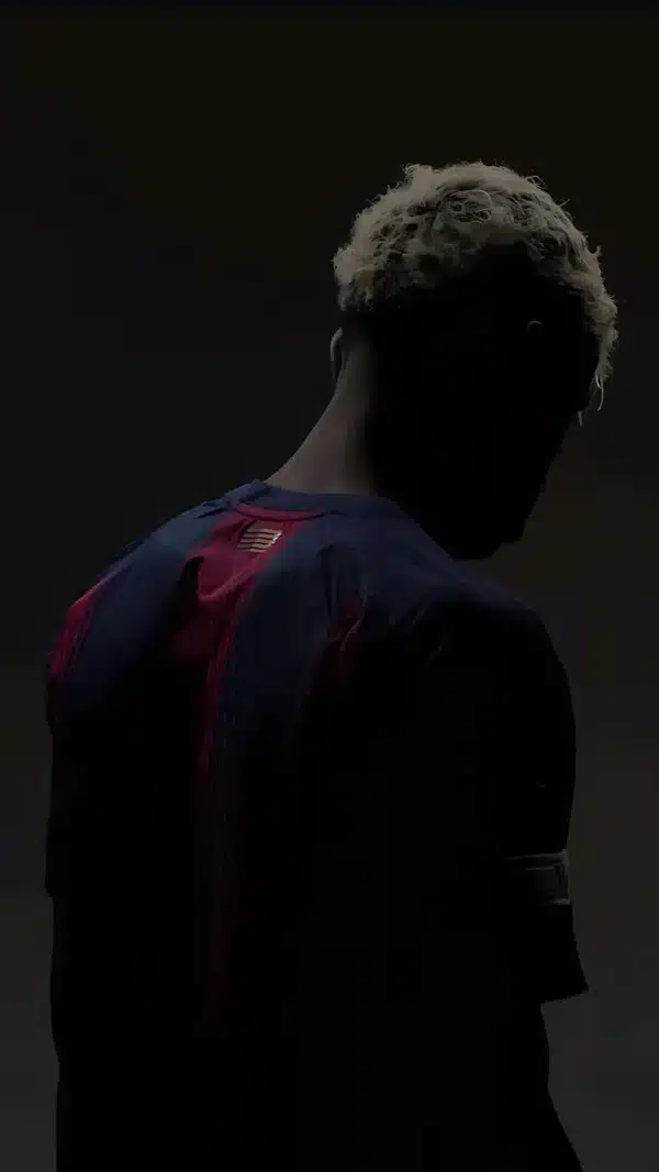 پرتره سینمایی لامین یامال - والپیپر 4K