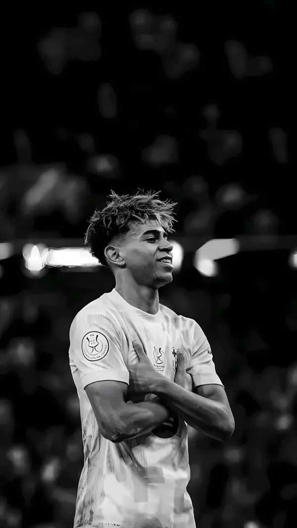 پرتره سینمایی لامین یامال - والپیپر 4K