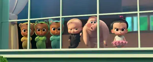 پس زمینه دسته جمعی کارمندان شرکت بچه دونی